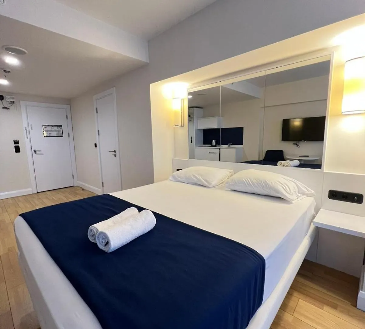 Апартаменты Студия С Видом На Море В Комплексе - Orbi City N3 Batumi 0*,